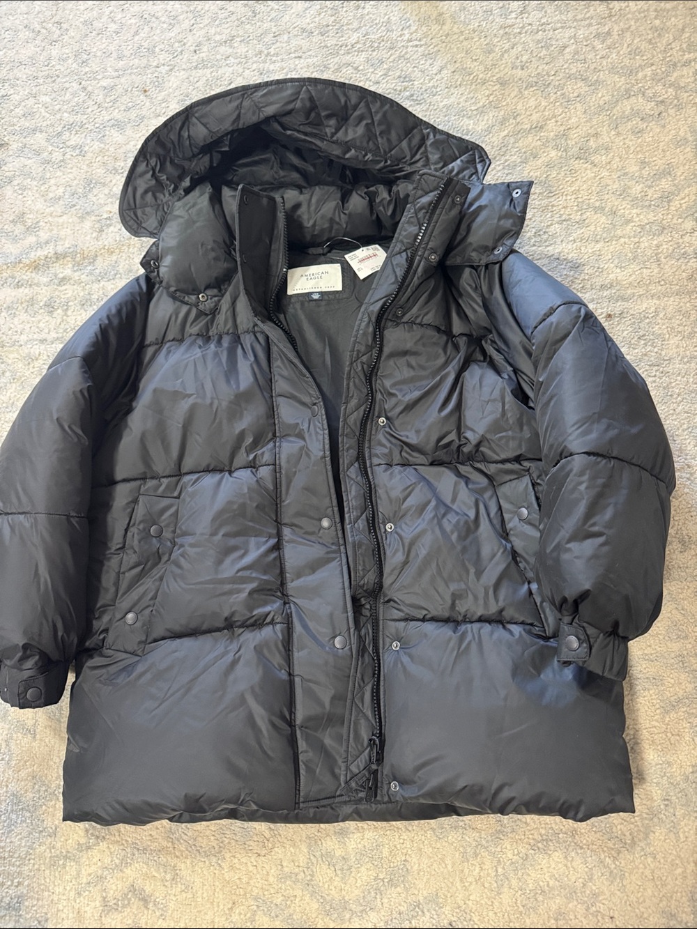 American Eagle Outfitters Black Men’s Hooded Puffer Coat